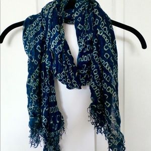 Urban Outfitters fashion scarf